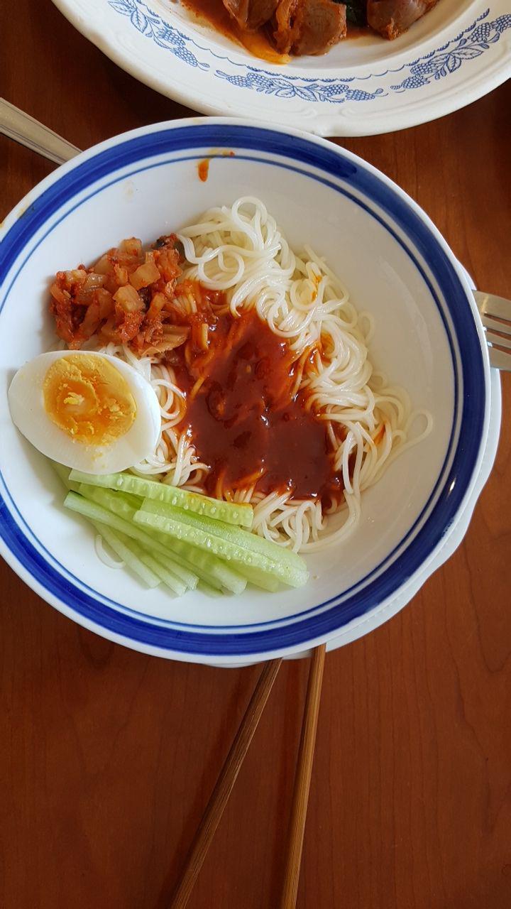 La prima volta che ho mangiato cibo coreano! – Sara Scrive