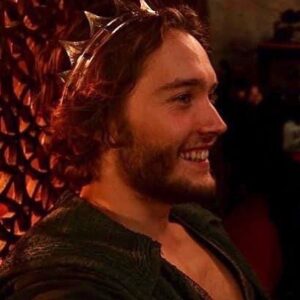 Toby Regbo - Aethelred in TLK 4 (BTS)